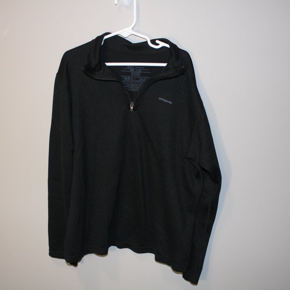 Kid's Black Patagonia Pullover - L